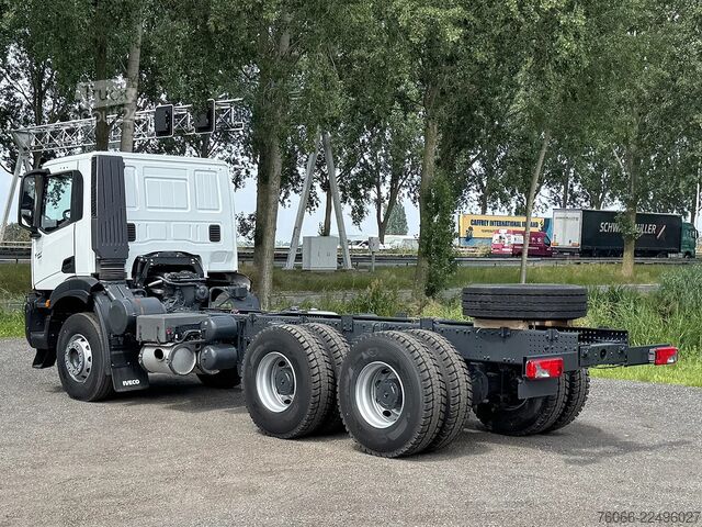 Standaard-SZM Iveco T-Way AD720T47TH AT Tractor Head (3 units)