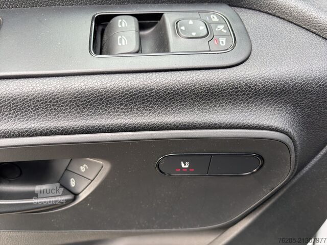 Ploščati dostavnik Mercedes-Benz Sprinter 317 CDI Kasten  LED,Klima,Kamera