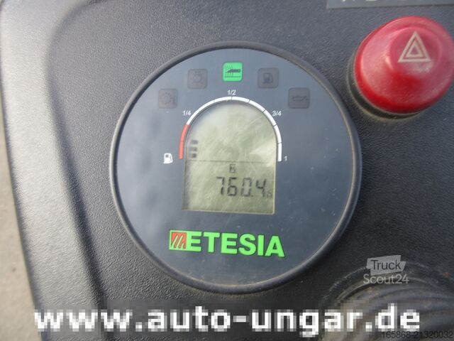 Mașină de cosit Etesia Buffalo 4x4 HVHPX 23PS Vanguard 760h