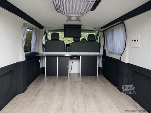 Asuntoauto Citroën Trafic Camper