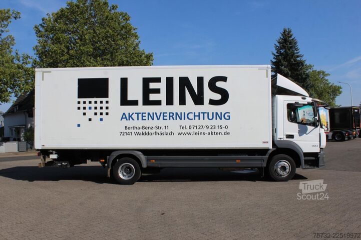 شاحنة صندوقية Mercedes-Benz Atego  1224 Koffer LDW LBW Klima Rolltor ANK