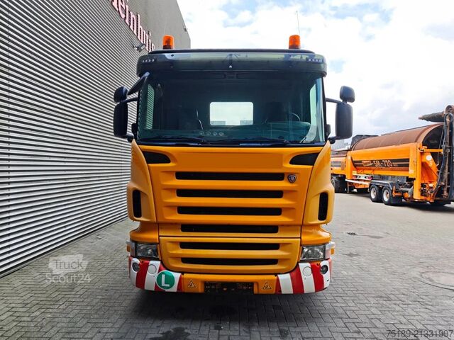 Furgão transportador de automóveis Scania R420 8x2 Beko
