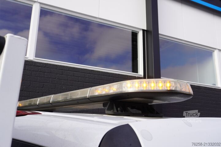 Fourgon tôlé Mercedes-Benz Vito 116 CDI Lang 4X4 Automaat EURO 6 - AC/clim...