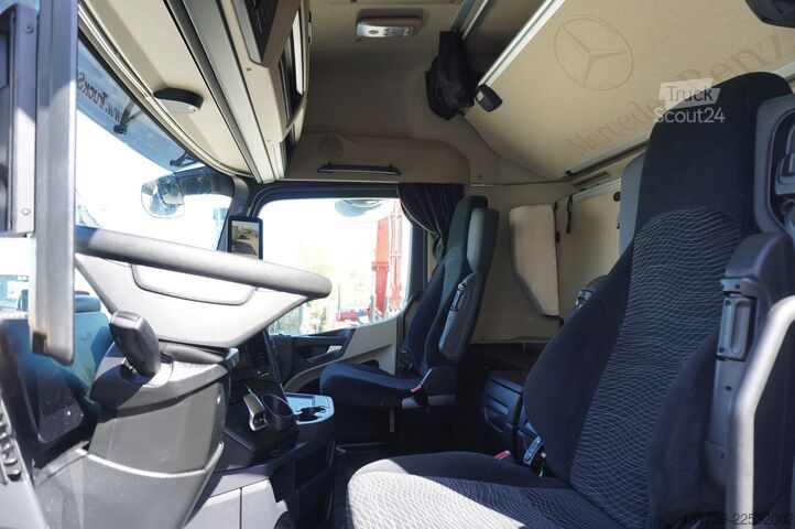 Ponyvás Mercedes-Benz Actros 2542 MP5 / Curtainsider 19 EPAL/