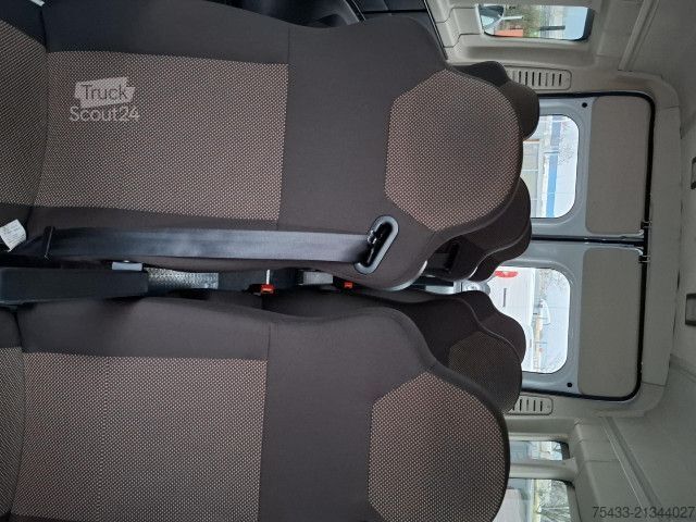 Přizpůsobená dodávka Fiat DUCATO FLEX FOOR 9 POSTI