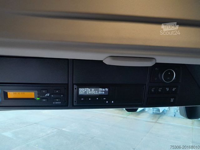 Standardni vlačilec DAF FT XG+ 530