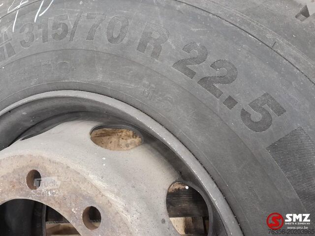 Gumiabroncsok Continental Occ vrachtwagenband 315/70R22.5 154/150L Continent