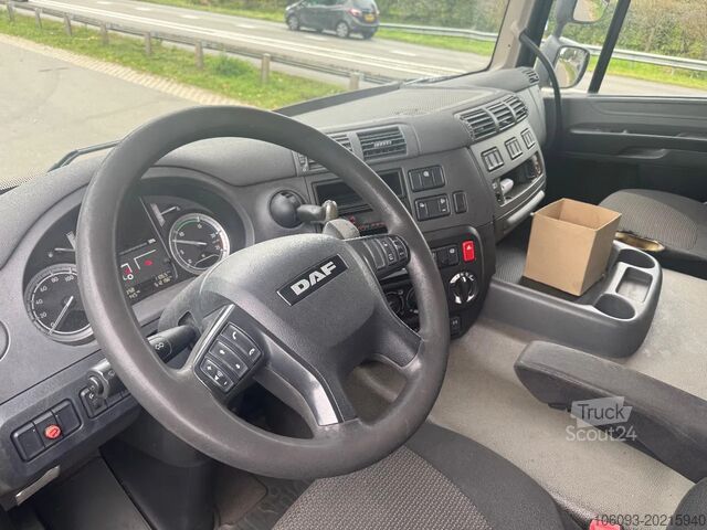 Koffert DAF CF 290 Bakwagen met verwaming