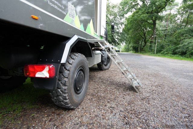 Tovorno vozilo za posebne namene UNIMOG FAS Expeditionsaufbau (nur Koffer) Grau
