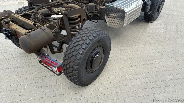 Chasis de camión UNIMOG Unimog U5023