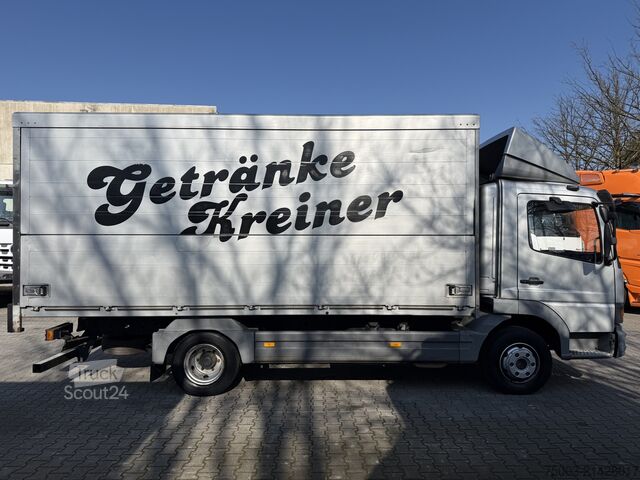 Camion de boissons Mercedes-Benz Atego 818 Schwenkwand