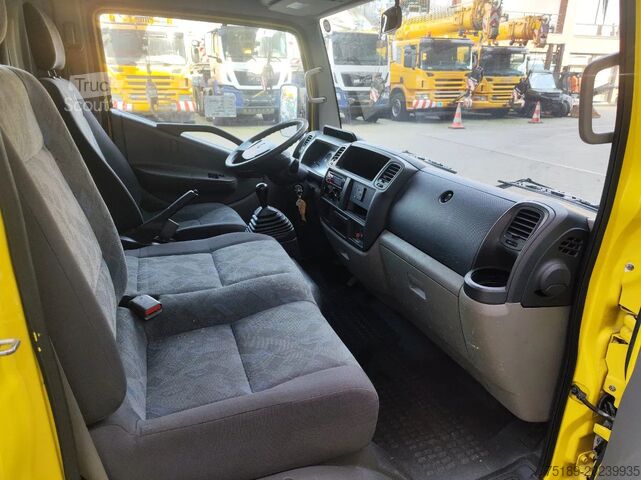 Løfteplatform Renault Maxity Ruthmann TBR 200