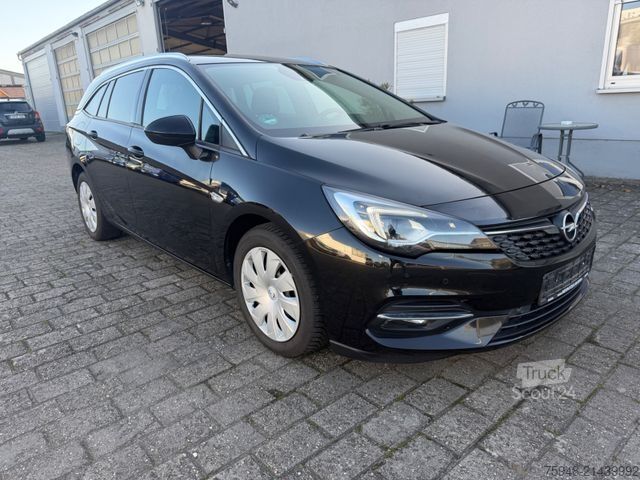 Minibus OPEL Astra Sports Tourer Navi Klima Kamera Motor NEU!