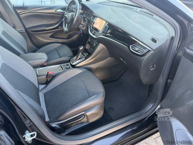 Minibus OPEL Astra Sports Tourer Navi Klima Kamera Motor NEU!