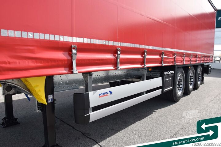 Öppen semitrailer med kapell SCHMITZ CARGOBULL Hubdach Liftachse LED XL und Getränkezert. MIETE