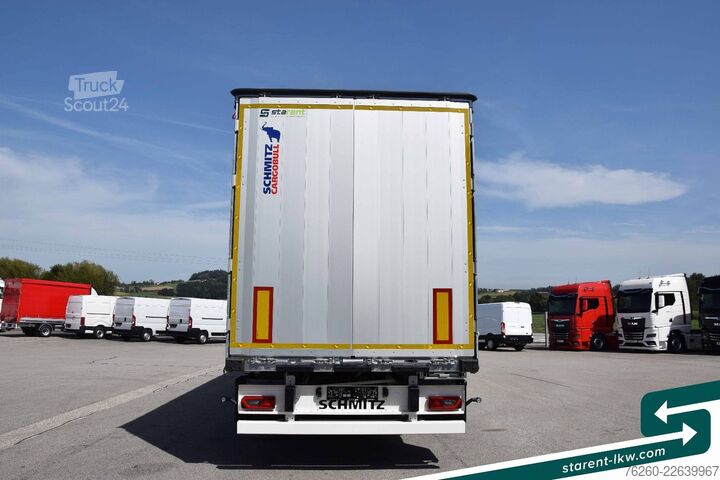 Öppen semitrailer med kapell SCHMITZ CARGOBULL Hubdach Liftachse Palettenkasten LED XL MIETE