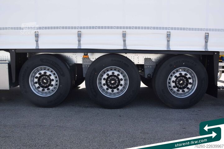 Öppen semitrailer med kapell SCHMITZ CARGOBULL Hubdach Liftachse Palettenkasten LED XL MIETE