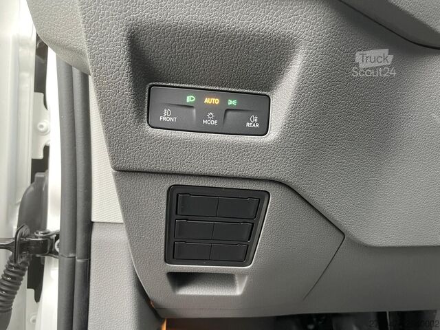 Фургон з високим дахом MAN TGE 3.180 Kasten L5H3 ACC STANDHZ NAVI LED DAB
