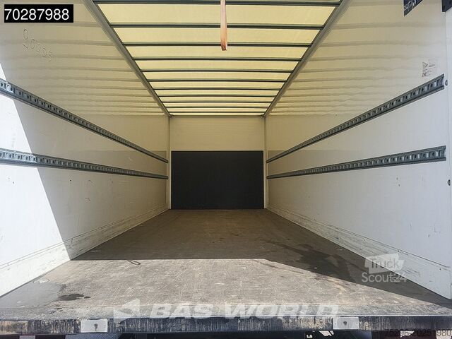 Box body MAN TGL 12.250 4X2 12tonner Automatic 1500kg Tailga...