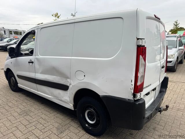 Tovornjak z zabojnikom Peugeot EXPERT **1560CC-EURO 4-AC**