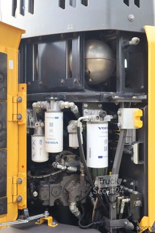 Rupsgraafmachine Volvo ECR145E | ECR145 EL | TILTROTATOR | 3X BUCKET |...