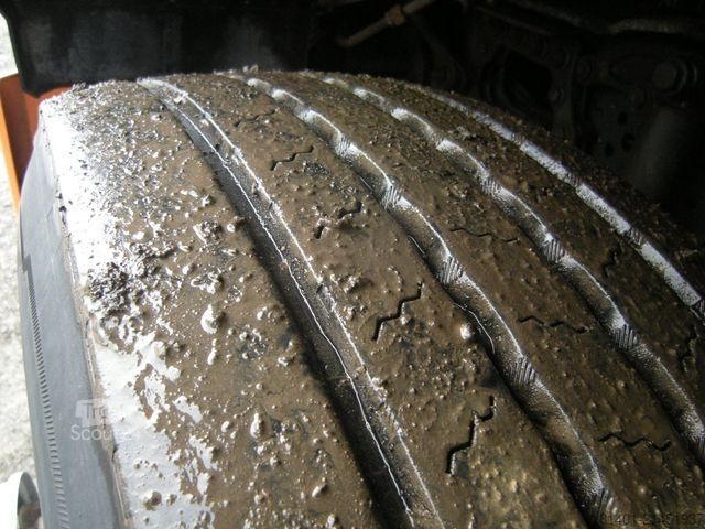 Autocarro con cassone fisso MERCEDES-BENZ ACTROS 1830, Pritsche mit Kran HIAB X-HIDUO 092B