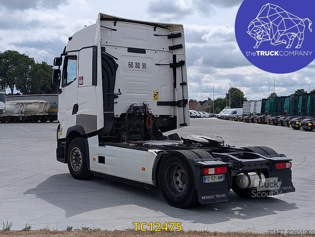 Standard-SZM Renault T 520