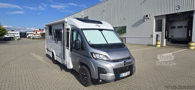Teilintegriertes Wohnmobil CARADO V 339 V339
