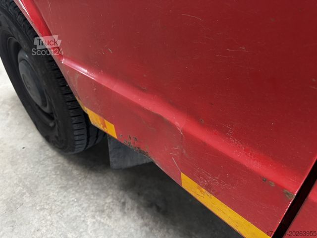 Minibusz MERCEDES-BENZ T1 310 D Bremer Kombi Feuerwehr1. Hand