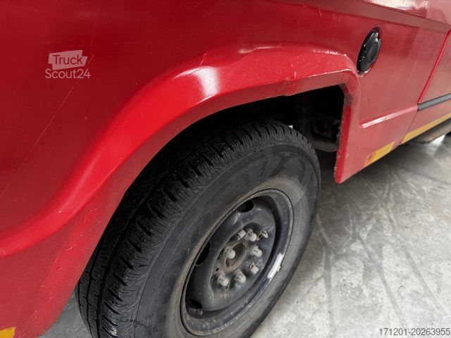 Minibusz MERCEDES-BENZ T1 310 D Bremer Kombi Feuerwehr1. Hand