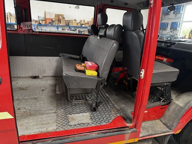 Minibusz MERCEDES-BENZ T1 310 D Bremer Kombi Feuerwehr1. Hand