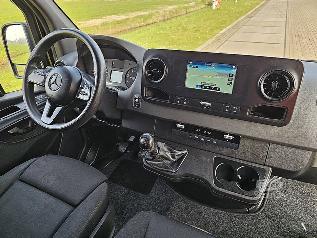 Kombi med högt tak MERCEDES-BENZ SPRINTER 214 ac MBUX EURO6