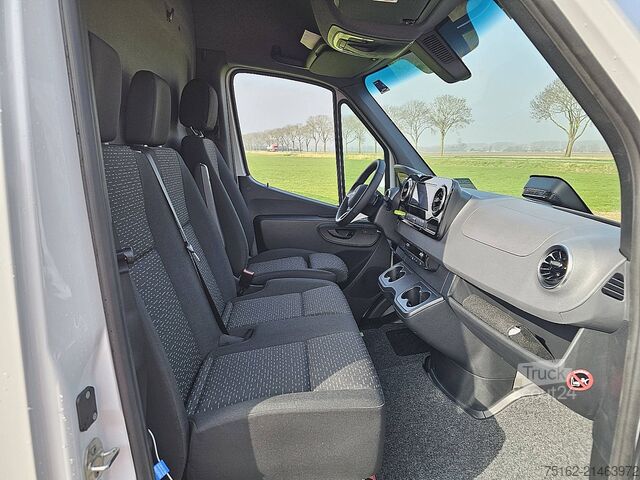 Break cu acoperiș înalt MERCEDES-BENZ ESPRINTER 320