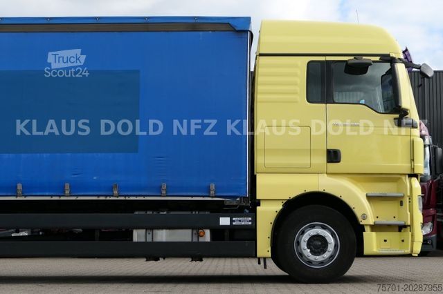 Nákladné auto s plochou korbou a plachtou MAN TGX 26.400 Lift-/Lenkachse Vollluft LBW Euro 5