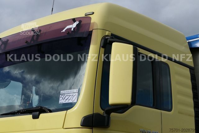 Nákladné auto s plochou korbou a plachtou MAN TGX 26.400 Lift-/Lenkachse Vollluft LBW Euro 5