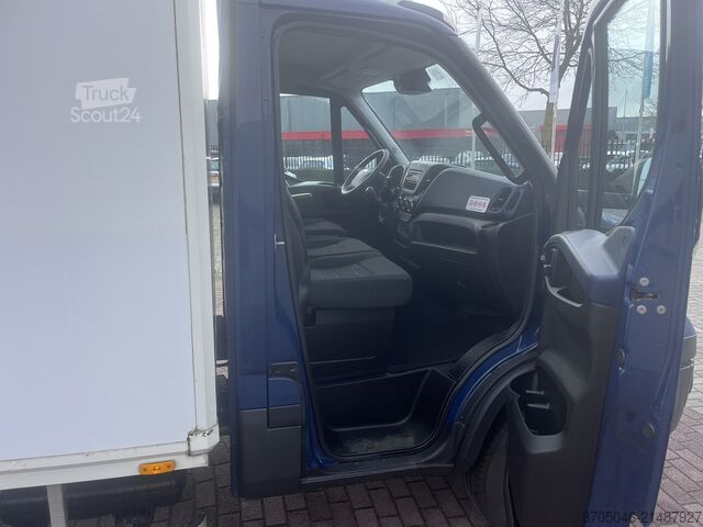 Valise Iveco Daily 70C18 Bakwagen met Laadklep 3500kg 30m3