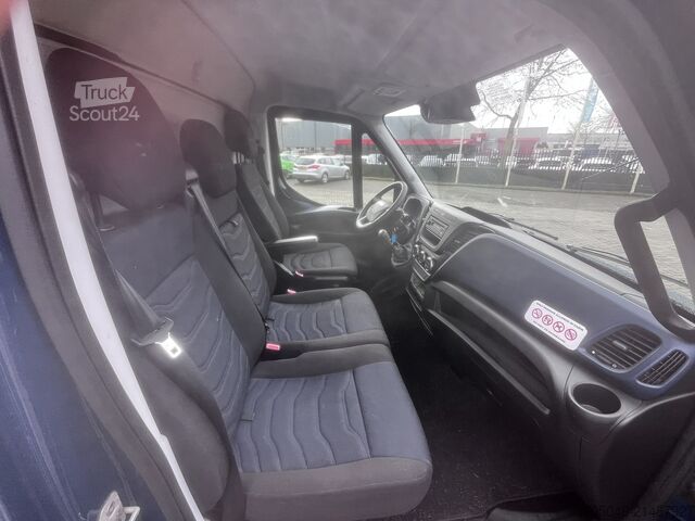 Valise Iveco Daily 70C18 Bakwagen met Laadklep 3500kg 30m3