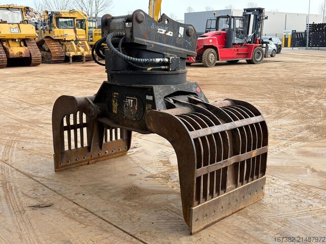 Graafmachine Caterpillar G320B-D OQ70/55