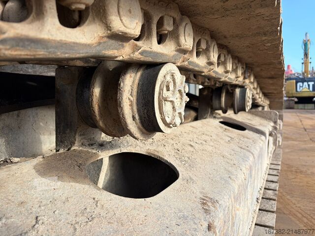 Rupsgraafmachine Volvo EC300EL