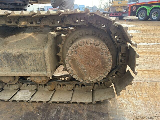 Rupsgraafmachine Volvo EC300EL