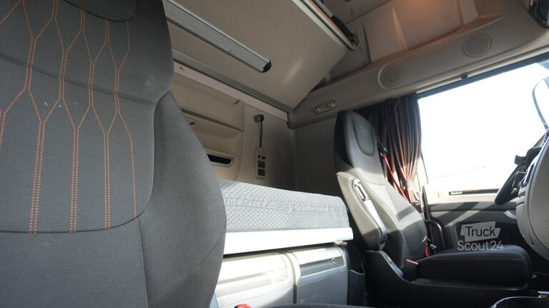 Standaard-SZM DAF XF 480 – 6x2 SSC tractor unit