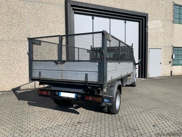 Furgão basculante Ford Transit 350 Ribaltabile x Giardinieri