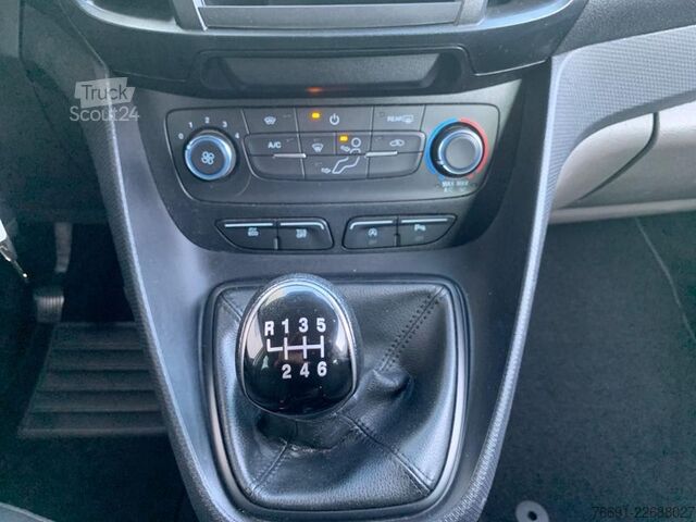 Furgão compacto Ford Connect Combi 230 L2 - 5 posti Autocarro N1