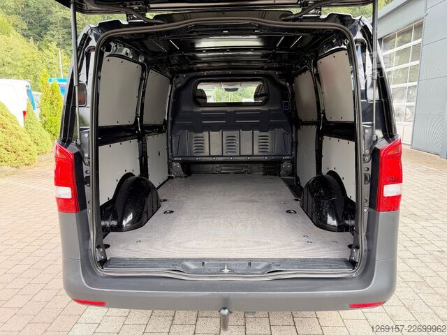 Panel van MERCEDES-BENZ Vito 116 CDI Kasten 2,8t RWD lang *AHK 2t*