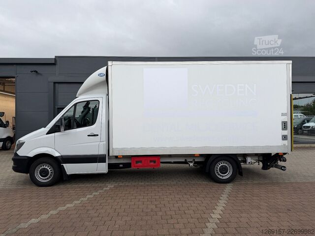 Кутиевиден ван MERCEDES-BENZ Sprinter 316 CDI Koffer 3,5t L3 Ladebordwand