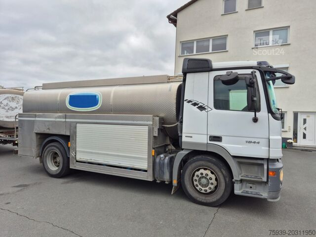 Tartálykocsi Mercedes Benz 1844 Actros MP II 4x2  ISOLIERT - Impeller Anlage