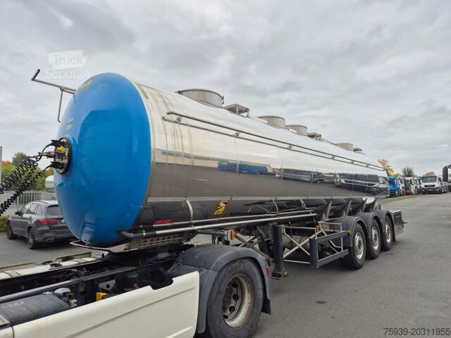 Tanktrailer  Fabr. Magyar - 4 Kammern - 28284 Liter