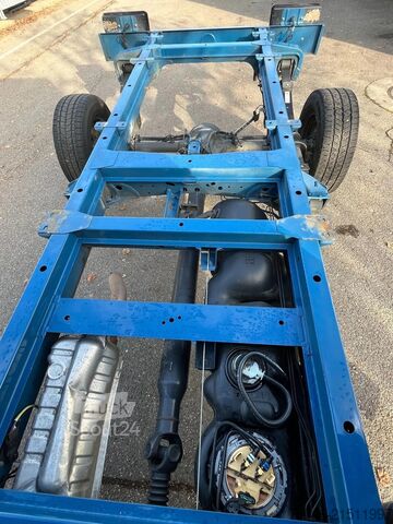 Alváz vezetőfülkével Mercedes-Benz Sprinter 317 CDI *Fahrgestell*Klima*Euro6E