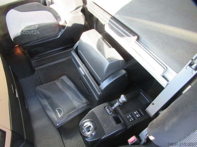 Podwozie ciężarówki MAN TGX 26.420 / 6 x 2 / XLX