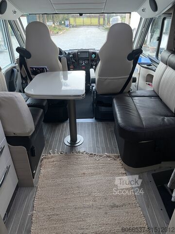 K yacht tekno line 86 Mobilvetta 